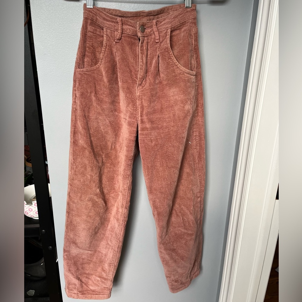 Corduroy Straight-legged Pants